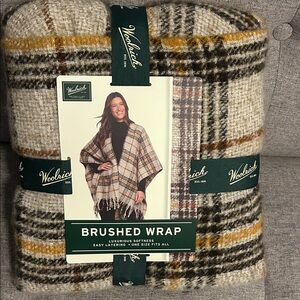 Woolrich Plaid Brushed Wrap in Brown and Cream